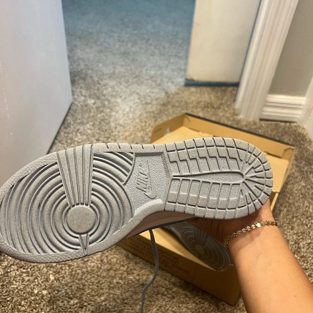 Nike Dunks - Picture 4 of 4